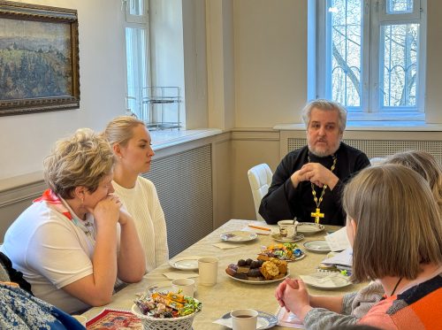 Семинар со школьными учителями в храме Покрова Пресвятой Богородицы в Медведкове