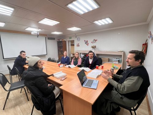 При храме святителя Макария (Невского), митрополита Московского и Коломенского, в Бутырском состоялась встреча с доцентом Николо-Угрешской духовной семинарии