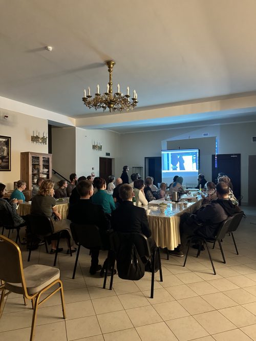 В храме иконы Божией Матери «Неопалимая Купина» в Отрадном состоялся показ фильма «Оружие Правды»