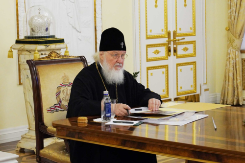 Святейший Патриарх Кирилл провел совещания с настоятелями строящихся храмов Москвы