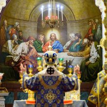 Митрополит Арсений совершил Божественную литургию в кафедральном соборном Храме Христа Спасителя