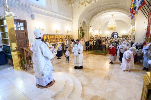 Митрополит Арсений возглавил Литургию в день престольного праздника в храме Преображения Господня на Преображенской площади
