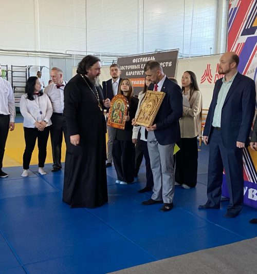 Председатель Отдела по делам физической культуры и спорта стал почетным гостем Первенства СВАО по карате