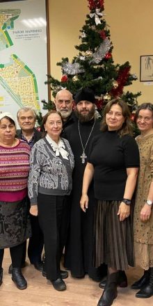 Клирик храма Живоначальной Троицы в Останкино поговорил с общественными советниками о Рождественском посте