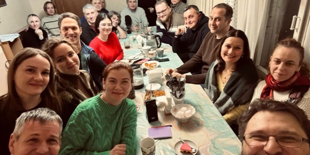 В храме Ризоположения в Леонове прошла беседа о христианском отношении к смерти и гражданскому долгу