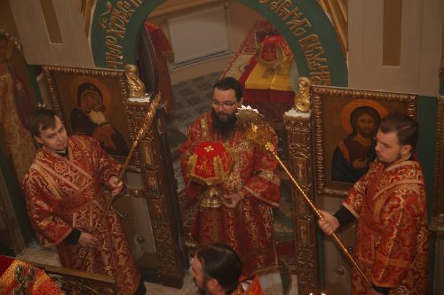 Архиерейское Богослужение в храме Симеона, епископа Персидского, на Пятницком кладбище