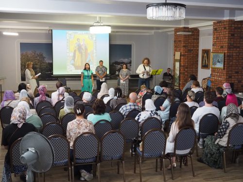 В храме Собора Московских святых в Бибиреве творческим вечером отметили окончание Петрова поста