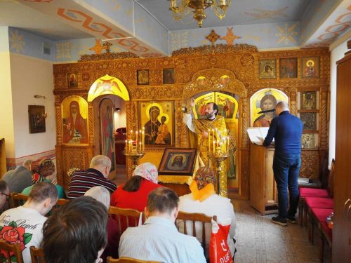 Состоялась праздничная Литургия в домовом храме преподобномученицы Елисаветы Феодоровны в Научно-практическом реабилитационном центре (НПРЦ) на Абрамцевской улице