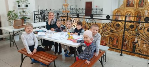 Детская воскресная школа храма святых равноапостольных Мефодия и Кирилла в Ростокино приглашает детей на 2025/2026 учебный год
