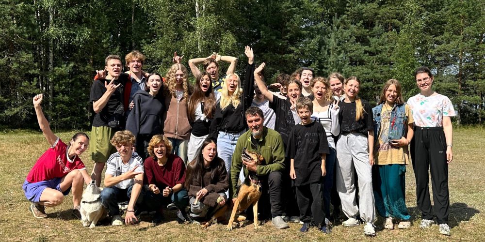 Ежегодный летний лагерь на Селигере молодежного отдела храма Покрова Пресвятой Богородицы в Медведкове