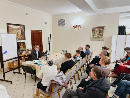 Лекция «Общее представление о сектах и обзор направлений о сектантстве» прошла в храме иконы Божией Матери «Неопалимая Купина» в Отрадном