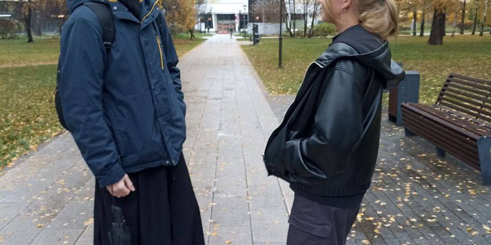 В Парке «Сад Будущего», неподалеку от входа в станцию метро «Ботанический сад» состоялась миссионерская акция от храма Положения Ризы Пресвятой Богородицы во Влахерне, что в Леонове