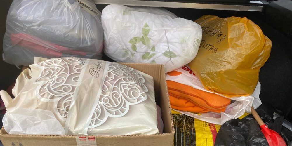 Приход храма святого благоверного князя Димитрия Донского в Раеве на постоянной основе помогает госпиталям в ЛНР, Курской области, госпиталю №3 в Москве