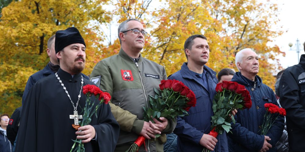 И.о.настоятеля храма равноапостольных Мефодия и Кирилла в Ростокине принял участие в акции в день памяти московского ополчения