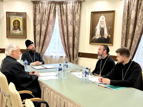 Митрополит Арсений провел рабочую встречу с благочинными викариатства
