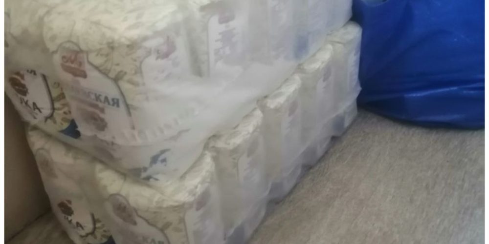 Гуманитарная помощь от храма Успения Пресвятой Богородицы в Архангельском-Тюрикове в Сватовскую школу-интернат