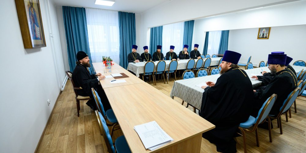 Митрополит Арсений провел рабочее совещание с клириками викариатства, окормляющими высшие учебные заведения на территории СВАО города Москвы