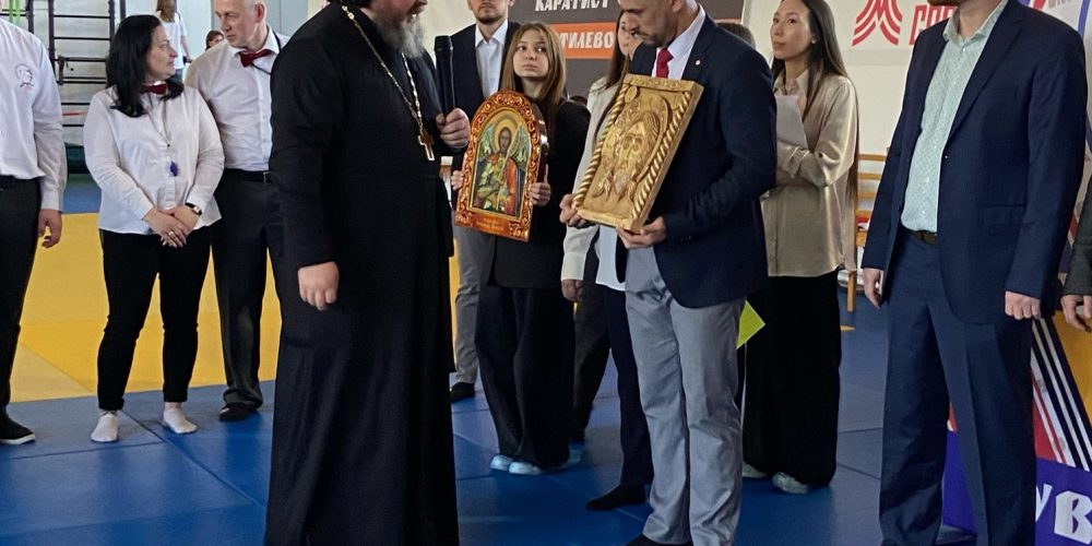 Председатель Отдела по делам физической культуры и спорта стал почетным гостем Первенства СВАО по карате