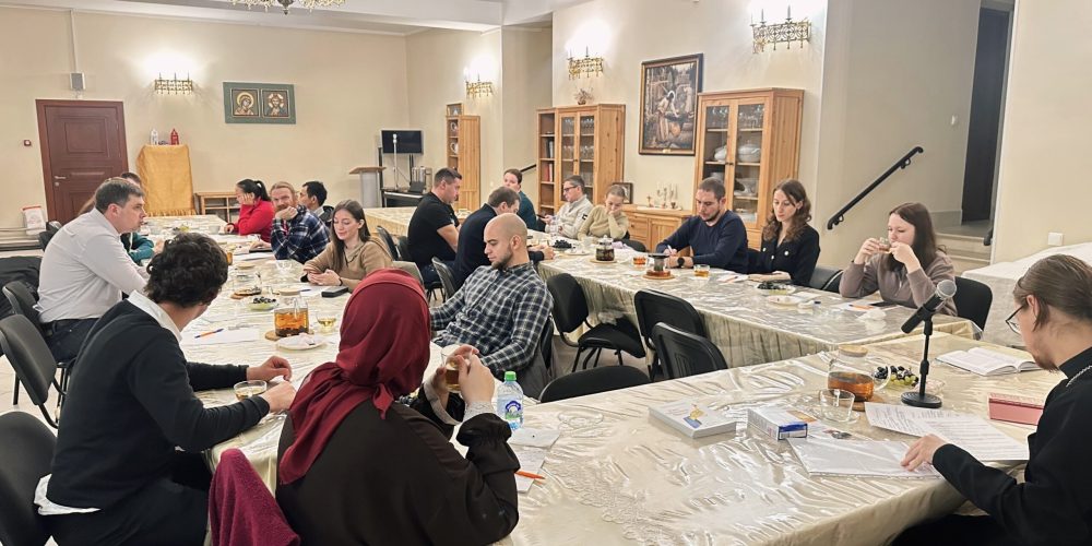 Семинар по самопознанию в храме иконы Божией Матери «Неопалимая Купина» в Отрадном: о задачах христианства и болезнях