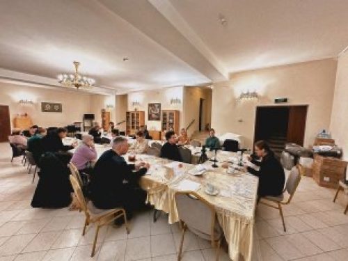 Семинар по самопознанию при храме иконы Божией Матери «Неопалимая Купина» в Отрадном: заблуждения и покаяния, телесных увечий и душевных недугов