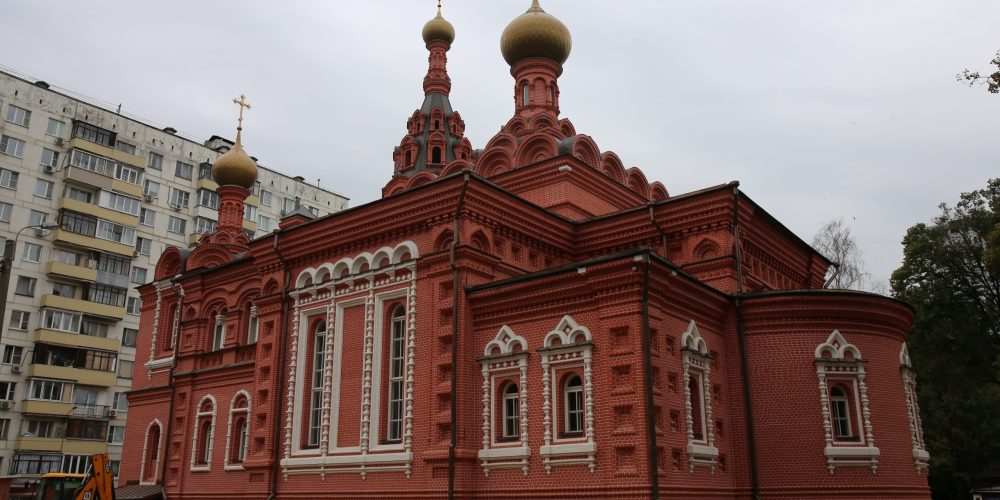 Воскресная школа при храме Живоначальной Троицы при бывшем приюте Бахрушиных начинает свою работу