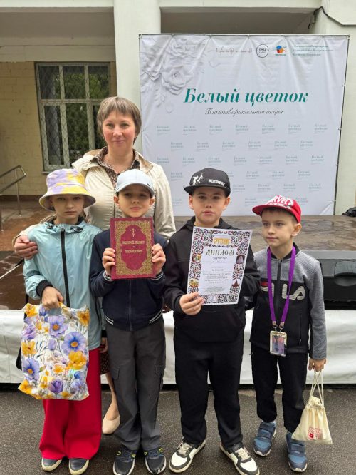 Воспитанники воскресной школы при храме иконы Божией Матери «Живоносный Источник» в Бибиреве стали участниками игры «Сокровищница Отечества»