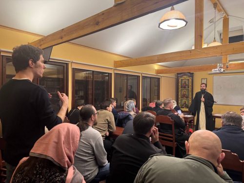 В храме Положения Ризы Пресвятой Богородицы во Влахерне, что в Леонове состоялось собрание приходских миссионеров Северо-Восточного викариатства