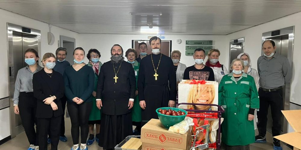 Поздравление со Светлым Христовым Воскресением подопечных Госпиталя для ветеранов войн №3