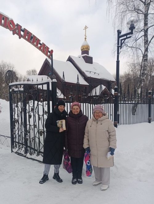 Миссионерская акция храма в честь иконы Божией Матери «Иверская» в Бабушкине на Масленичной неделе