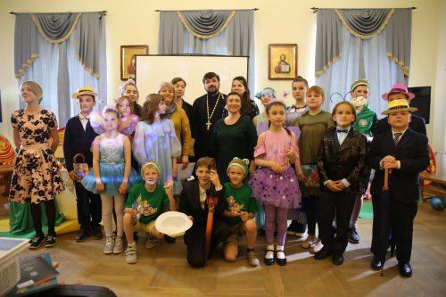 В усадьбе Свиблово прошел 1-й фестиваль театральной Пасхальной постановки среди Воскресных школ Северо-Восточного и Юго-Восточного викариатств