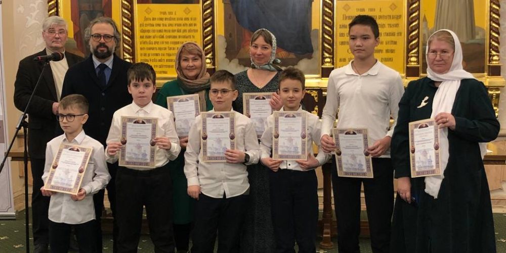 Воспитанники воскресной школы при храме иконы Божией Матери «Живоносный источник» в Бибиреве приняли участие в конкурсе «Рождественский вертеп»