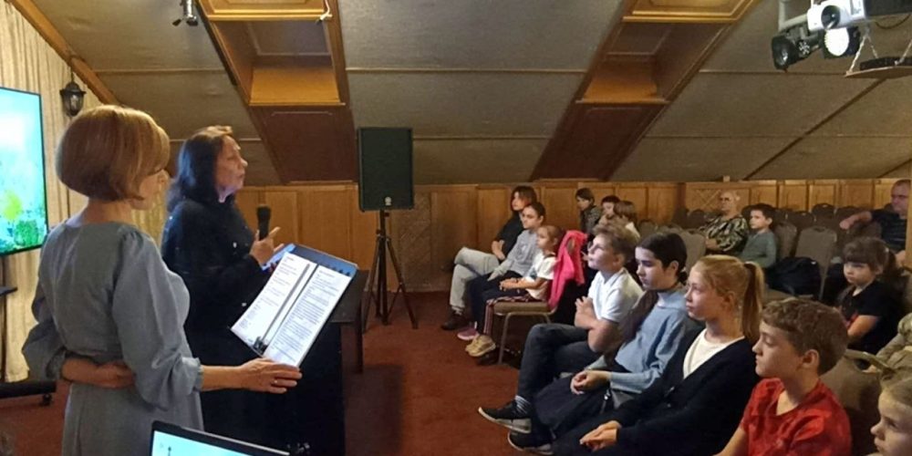 В храме Покрова Пресвятой Богородицы в Медведкове прошел День школы