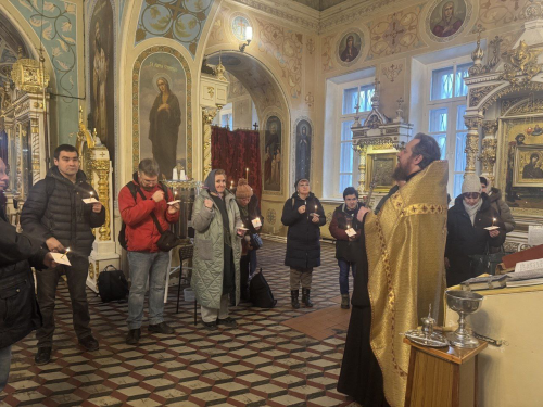 Клирик храма иконы Божией Матери «Нечаянная Радость» в Марьиной Роще совершил молебен для активистов АНО Центра социокультурных программ и проектов для людей с инвалидностью «Феникс» района Марьина Роща