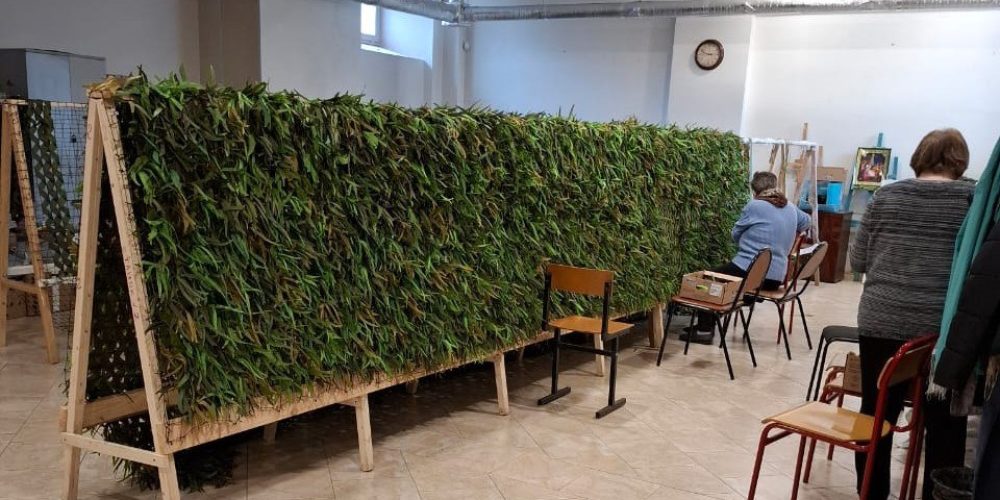 В мастерской «Плетем Победу» храма Торжества Православия в Алтуфьево очень ждут добровольцев