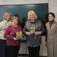 Представители храма преподобного Сергия Радонежского в Бибиреве встретились с руководством общеобразовательной школы № 953