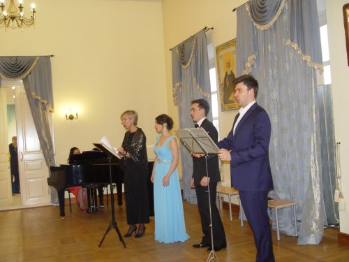 По благословению архиепископа Матфея реализуется проект Музыкальный салон «Классика рядом с домом»