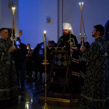 Митрополит Арсений совершил чтение покаянного канона святого Андрея Критского в храме Успения Пресвятой Богородицы в Останкине