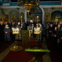 Митрополит Арсений совершил чтение покаянного канона святого Андрея Критского в храме Рождества Пресвятой Богородицы во Владыкине