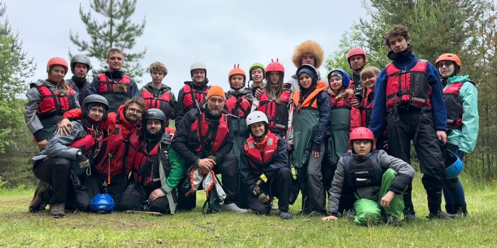 Молодежь храма Покрова Пресвятой Богородицы в Медведкове совершила сплав по реке Чирко-Кемь в Карелии