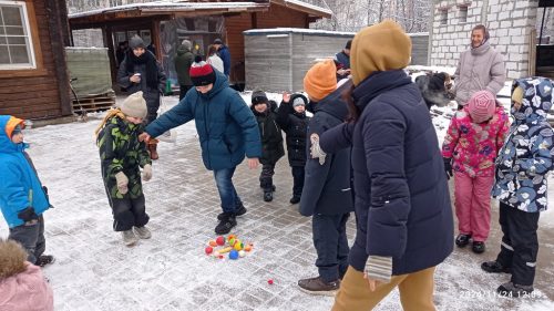 День мамы отметили в храме храма Усекновения главы святого Пророка Предтечи и Крестителя Господня Иоанна Патриаршего подворья в поселке Северный