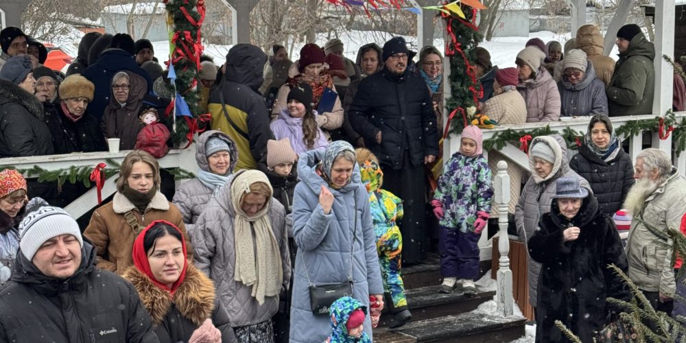 В храме иконы Божией Матери «Отрада и Утешение» в Ярославском весело встретили начало Масленицы