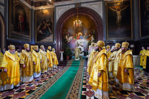 В праздник Рождества Христова митрополит Арсений сослужил Святейшему Патриарху Кириллу за великой вечерней в Храме Христа Спасителя