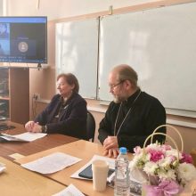 Клирик храма святых мучеников Адриана и Наталии в Бабушкине принял участие в круглом столе в Институте Славянской культуры