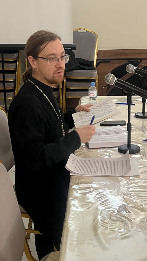 В храме иконы Божией Матери «Неопалимая Купина» в Отрадном состоялся очередной семинар по самопознанию и искусству отношений