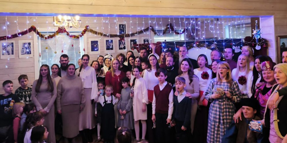 На приходе храма Успения Пресвятой Богородицы в Архангельском-Тюрикове прошел праздник Рождественской ёлки