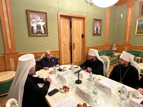 Митрополит Арсений принял участие в совещании московских викариев и ответственных за реализацию Патриаршей Программы