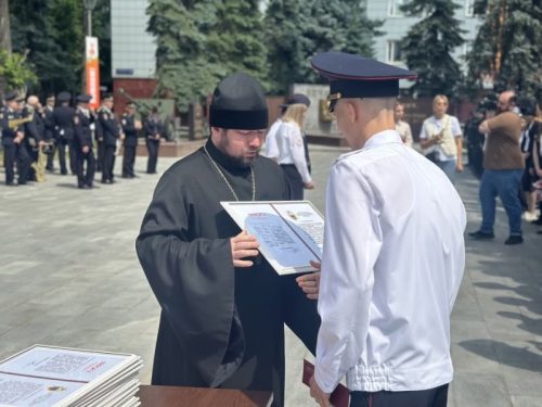 Клирик храма Живоначальной Троицы при бывшем приюте Бахрушиных принял участие в торжественный мероприятиях честь 307-й годовщины со Дня образования российской полиции