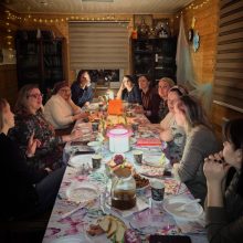 В храме иконы Божией Матери «Отрада и Утешение» в Ярославском прошел «Тёплый вечер» для мамочек прихода