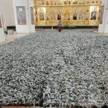 Храм Успения Пресвятой Богородицы в Останкине отправил на Донбасс первую партию изготовленных маскировочных сетей