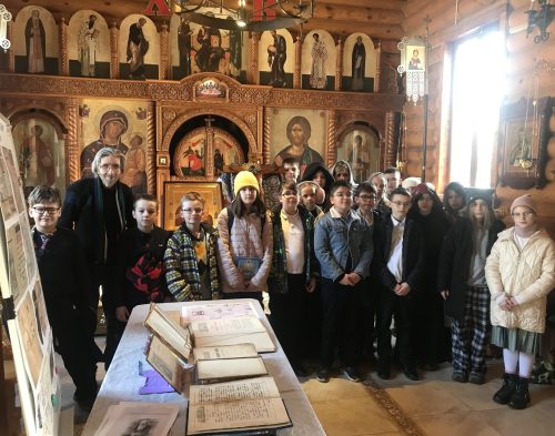 Мероприятия, посвященные Дню православной книги, прошли в храме в честь иконы Божией Матери «Иверская» в Бабушкине